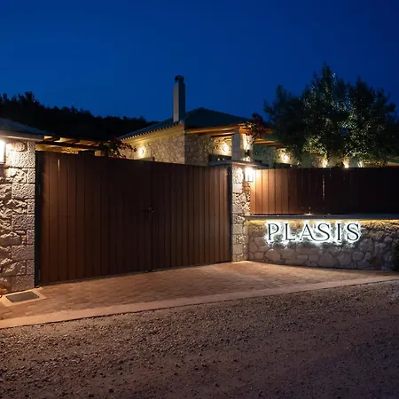 Ferienhaus Plasis Country *